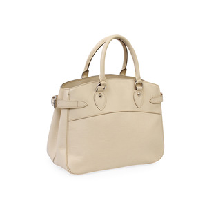 https://dbiyorq10n2b9.cloudfront.net/product-images/CBAGLV0153/LOUIS-VUITTON-Epi-Passy-PM-Ivory-angle.jpg.webp