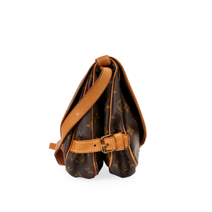 https://dbiyorq10n2b9.cloudfront.net/product-images/CBAGLV0365/LOUIS-VUITTON-Monogram-Saumur-MM-Side-1.jpg.webp