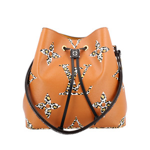 https://dbiyorq10n2b9.cloudfront.net/product-images/CBAGLV0506/LOUIS-VUITTON-Monogram-Giant-Jungle-NeoNoe-Caramel_1.jpg.webp