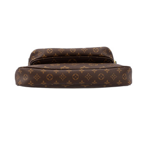 https://dbiyorq10n2b9.cloudfront.net/product-images/CBAGLV0614/LOUIS-VUITTON-Monogram-Multi-Pochette-Accessoires-Khaki_6.jpg.webp