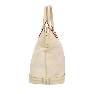 https://dbiyorq10n2b9.cloudfront.net/product-images/CBAGLV0892/LOUIS-VUITTON-Suhali-Lockit-MM-Blanc_5.jpg.webp