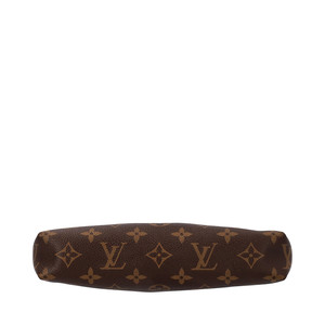 https://dbiyorq10n2b9.cloudfront.net/product-images/CBAGLV1069/LOUIS-VUITTON-Monogram-Pallas-Clutch-Black_6.jpg.webp