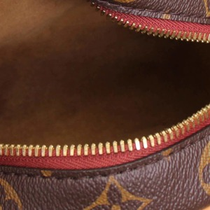 https://dbiyorq10n2b9.cloudfront.net/product-images/CBAGLV1316/LOUIS-VUITTON-Monogram-Boite-Chapeau-Souple-PM.jpg.webp