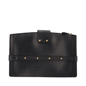 https://dbiyorq10n2b9.cloudfront.net/product-images/CBAGLV1786/LOUIS-VUITTON-Epi-Trunk-Clutch-Noir_4.jpg.webp