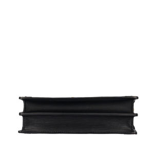 https://dbiyorq10n2b9.cloudfront.net/product-images/CBAGLV1786/LOUIS-VUITTON-Epi-Trunk-Clutch-Noir_6.jpg.webp
