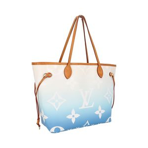 https://dbiyorq10n2b9.cloudfront.net/product-images/CBAGLV1832/LOUIS-VUITTON-Giant-Monogram-By-the-Pool-Neverfull-MM_2.jpg.webp
