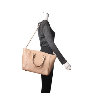 https://dbiyorq10n2b9.cloudfront.net/product-images/CBAGLV1854/LOUIS-VUITTON-Epi-Phenix-MM-Dune.jpg.webp