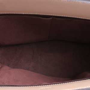 https://dbiyorq10n2b9.cloudfront.net/product-images/CBAGLV1854/LOUIS-VUITTON-Epi-Phenix-MM-Dune_7.jpg.webp