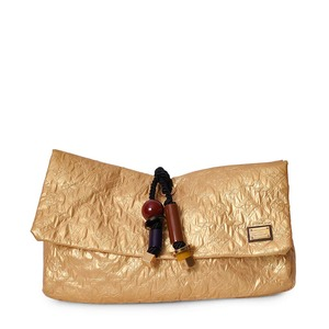 https://dbiyorq10n2b9.cloudfront.net/product-images/CBAGLV1898/LOUIS-VUITTON-Limelight-African-Queen-Clutch-Bag-Gold-Tone-Limited-Editionjpg.jpg.webp
