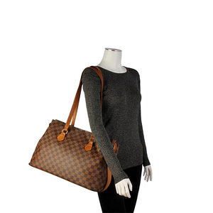 https://dbiyorq10n2b9.cloudfront.net/product-images/CBAGLV343/LOUIS-VUITTON-Damier-Centenaire-Chelsea-Limited-Edition-mannequin.jpg.webp
