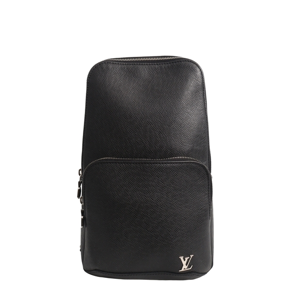 Taiga Avenue Sling Bag Black