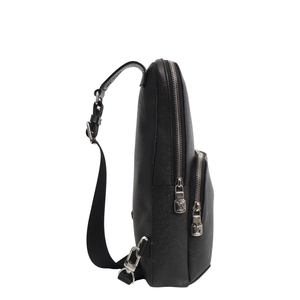 Taiga Avenue Sling Bag Black, view 4