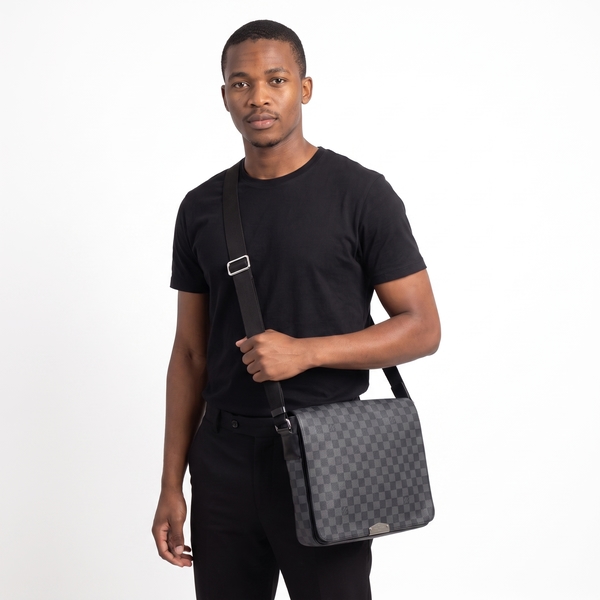 Damier Graphite District MM