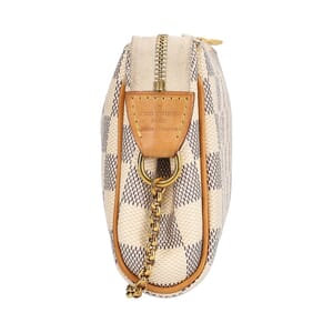 https://dbiyorq10n2b9.cloudfront.net/product-images/CBAGLV3658/7t7fSKkMRe4Fuu7r69TpbTvp6LoKVew40MBKbgFp_4_1785942905_1785946438.webp