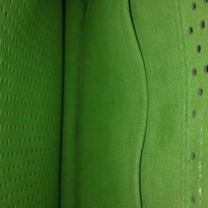 https://dbiyorq10n2b9.cloudfront.net/product-images/CBAGLV465/LOUIS-VUITTON-Monogram-Perforated-Musette-Green-Limited-Edition-interior.jpg.webp
