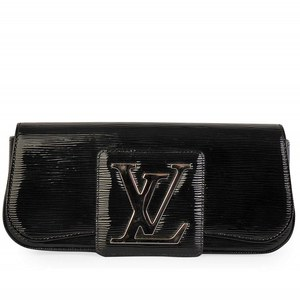 https://dbiyorq10n2b9.cloudfront.net/product-images/CBAGLV574/LOUIS-VUITTON-Electric-Epi-Pochette-SoBe-Clutch-Noir-front-1.jpg.webp
