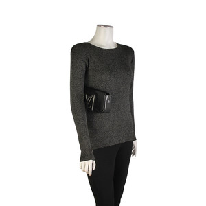 https://dbiyorq10n2b9.cloudfront.net/product-images/CBAGLV574/LOUIS-VUITTON-Electric-Epi-Pochette-SoBe-Clutch-Noir-mannequin.jpg.webp