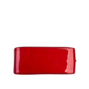 https://dbiyorq10n2b9.cloudfront.net/product-images/CBAGLV702/LOUIS-VUITTON-Vernis-Rosewood-Avenue-Cerise-bottom.jpg.webp