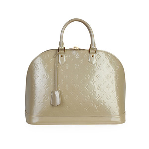 https://dbiyorq10n2b9.cloudfront.net/product-images/CBAGLV852/LOUIS-VUITTON-Vernis-Alma-GM-Perle-front.jpg.webp