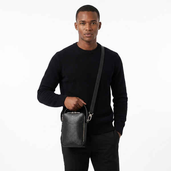 Leather 4810 Mini Reporter Crossbody Bag Black