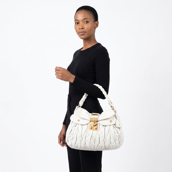 Matelasse Coffer Shoulder Bag White