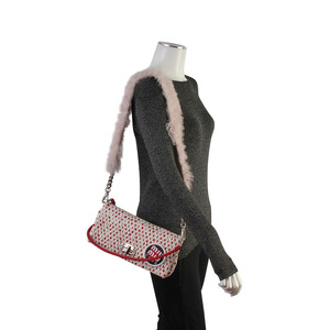 https://dbiyorq10n2b9.cloudfront.net/product-images/CBAGMIU117/MIU-MIU-Club-Matelasse-Polka-Dot-Club-Bag-RedWhite-mannequin.jpg.webp