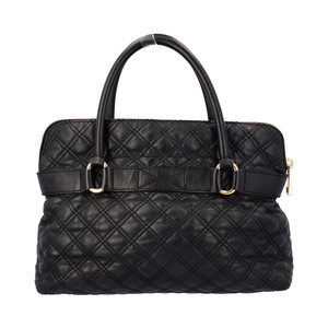 https://dbiyorq10n2b9.cloudfront.net/product-images/CBAGMJ0011/MARC-JACOBS-Quilted-Leather-Bruna-Bow-Tote-Black_4.jpg.webp