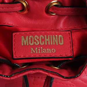 https://dbiyorq10n2b9.cloudfront.net/product-images/CBAGMOS121/Moschino-Mini-Logo-Bucket-Backpack-Interior-lable.jpg.webp