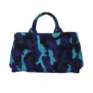 https://dbiyorq10n2b9.cloudfront.net/product-images/CBAGPRA0073/PRADA-Canapa-Camouflage-Tote-Blue_4.jpg.webp