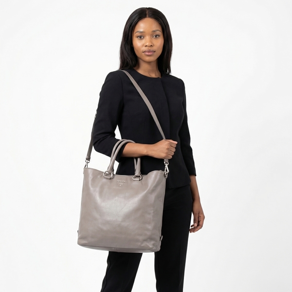 Leather Daino Shopping Tote Grey