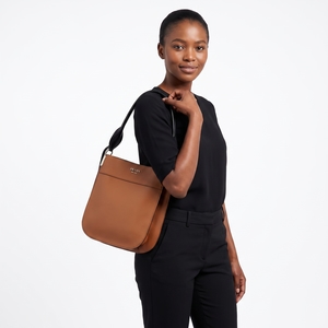 Leather Margit Medium Shoulder Bag Brown, view 8