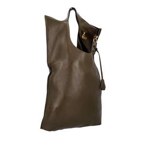https://dbiyorq10n2b9.cloudfront.net/product-images/CBAGTF0010/TOM-FORD-Leather-Zip-Lock-Tote-Green-Forest_2.jpg.webp