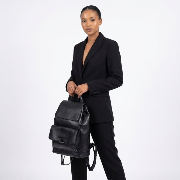 Leather Timeless Backpack Black