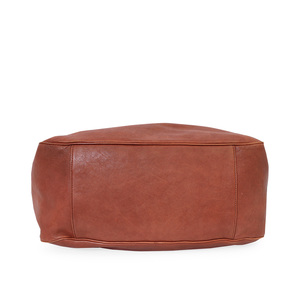 https://dbiyorq10n2b9.cloudfront.net/product-images/CBAGYSL0019/YVES-SAINT-LAURENT-Leather-Roady-Hobo-Brown-Bottom.jpg.webp