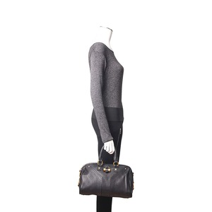 https://dbiyorq10n2b9.cloudfront.net/product-images/CBAGYSL0057/YVES-SAINT-LAURENT-Leather-Muse-Bowler-Bag-Black-1.jpg.webp