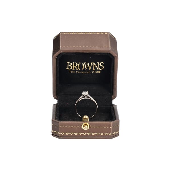 White Gold Diamond Ribbon Ring