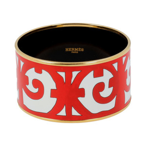 https://dbiyorq10n2b9.cloudfront.net/product-images/CJWLHER0012/HERMES-Enamel-Balcons-Du-Guadalquivir-Extra-Wide-Bangle-Red-White_2.jpg.webp