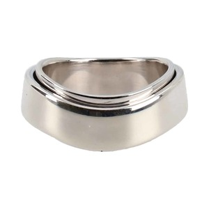 https://dbiyorq10n2b9.cloudfront.net/product-images/CJWLMBC0016/MONTBLANC-Silver-Wide-Profile-Rotating-Ring_1.jpg.webp