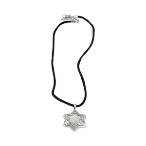 https://dbiyorq10n2b9.cloudfront.net/product-images/CJWLMBC0019/MONTBLANC-Sterling-Silver-Star-Pendant-Necklace_2.jpg.webp