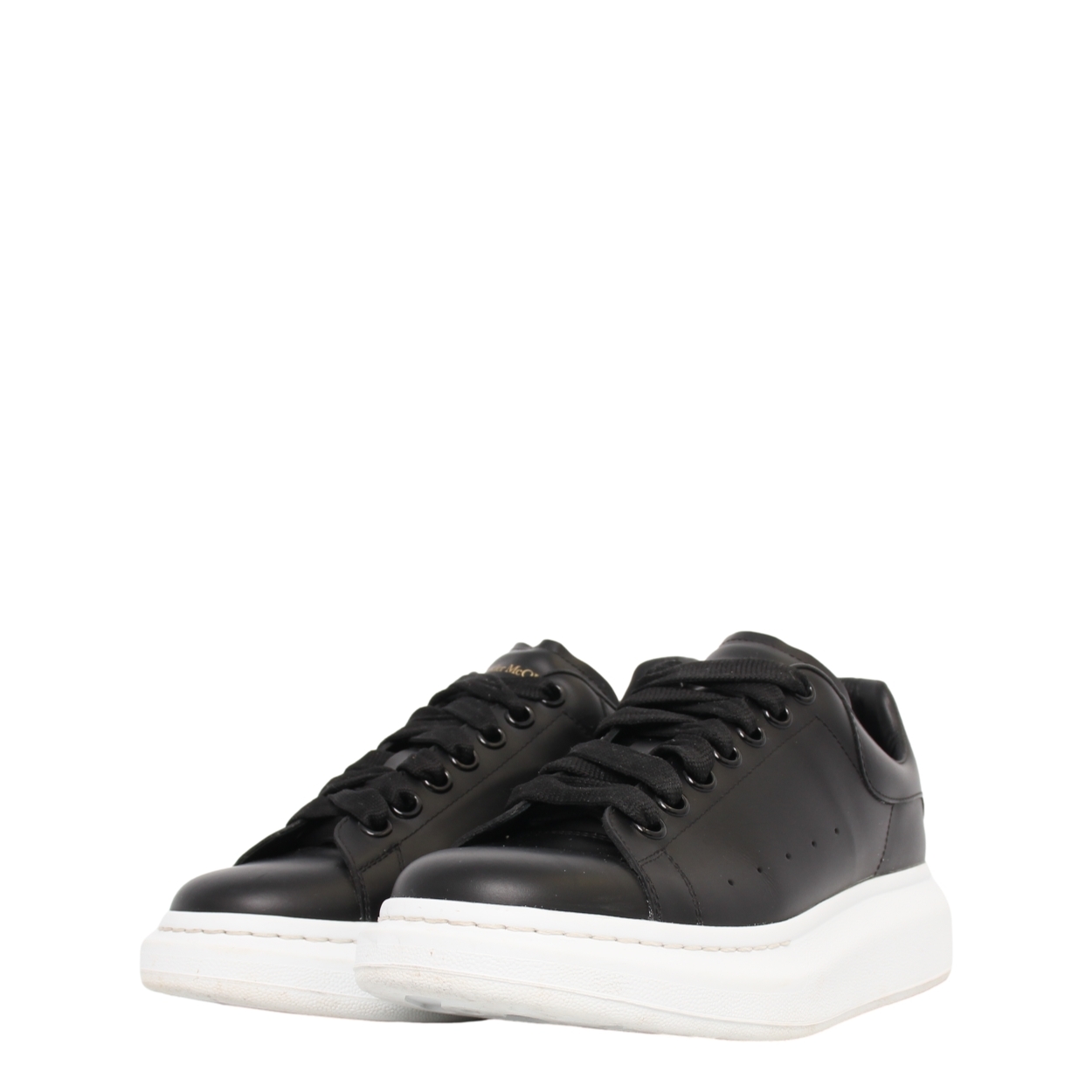 ALEXANDER MCQUEEN Leather Oversized Sneakers Black | Luxity
