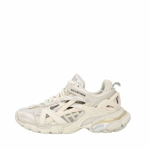 https://dbiyorq10n2b9.cloudfront.net/product-images/CSHOBAL0063/BALENCIAGA-Mesh-Nylon-Rubber-Track-2-Sneakers-White_3.jpg.webp