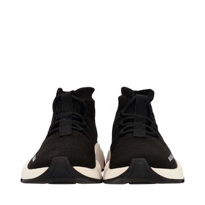 https://dbiyorq10n2b9.cloudfront.net/product-images/CSHOBAL0081/BALENCIAGA-Knit-Speed-Lace-up-Sneakers-Black-White_3.jpg.webp