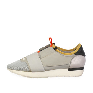 https://dbiyorq10n2b9.cloudfront.net/product-images/CSHOBAL105/BALENCIAGA-Race-Runners-Sneakers-Grey-S-37-4-side.jpg.webp