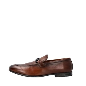 https://dbiyorq10n2b9.cloudfront.net/product-images/CSHOBLN0006/BALMAIN-Leather-Loafers-Brown_3.jpg.webp