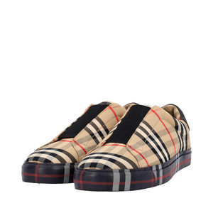 https://dbiyorq10n2b9.cloudfront.net/product-images/CSHOBUR0074/BURBERRY-Check-Markham-Slip-On-Sneakers-Beige_2.jpg.webp