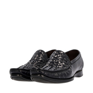 https://dbiyorq10n2b9.cloudfront.net/product-images/CSHOBV0038/BOTEGA-VENETA-Leather-Intrecciato-Loafers-Black_2.jpg.webp