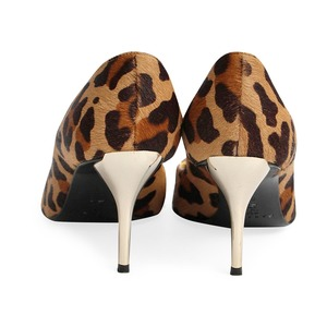 https://dbiyorq10n2b9.cloudfront.net/product-images/CSHOCAS0014/CASADEI-Pony-Hair-Pumps-Leopard-Print-S-38.5-5.5-Back.jpg.webp