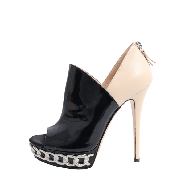 Patent Leather Peep Toe Ankle Booties Black/Nude