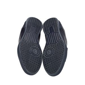 https://dbiyorq10n2b9.cloudfront.net/product-images/CSHOCD0082/CHRISTIAN-DIOR-Leather-B18-Sneakers-Blue_5.jpg.webp