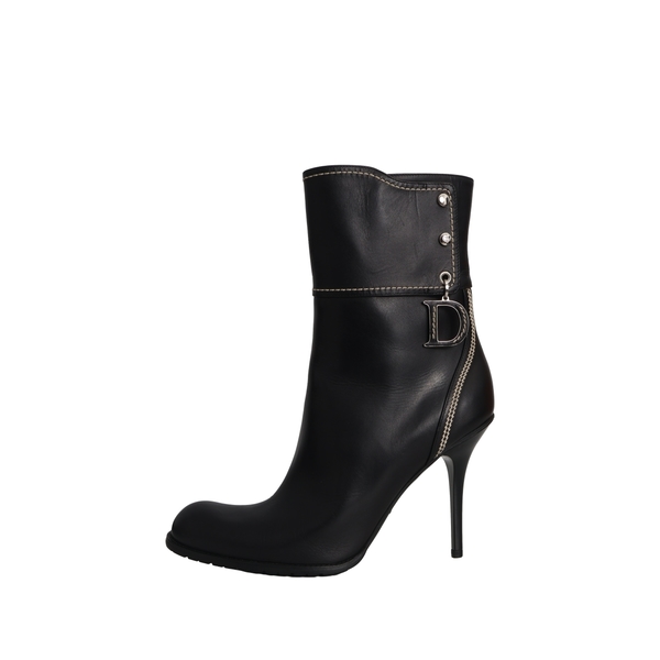 Leather CD Charm Ankle Boots Black